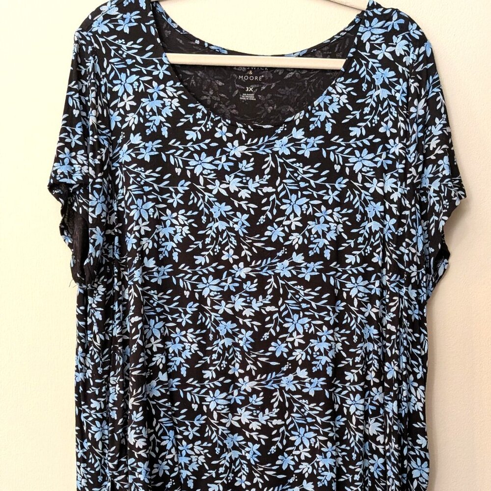 Preswick & Moore Women's Black & Blue Floral Top – Size 3X